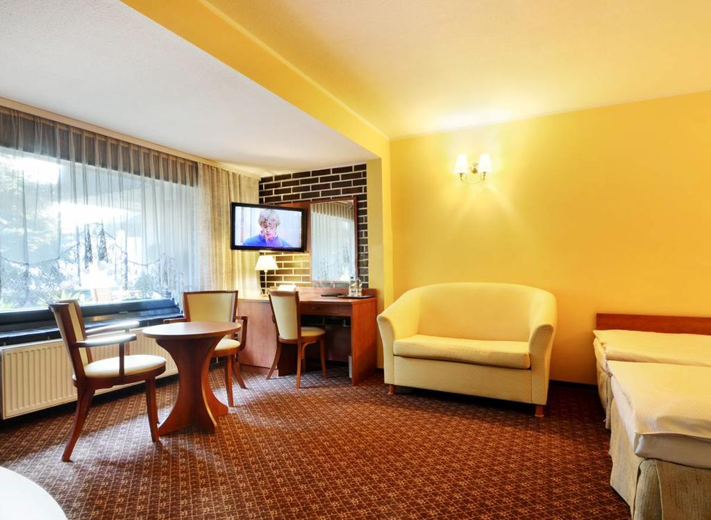 Hotel Astra Tajemniczy Ogrod Poznan Ngoại thất bức ảnh